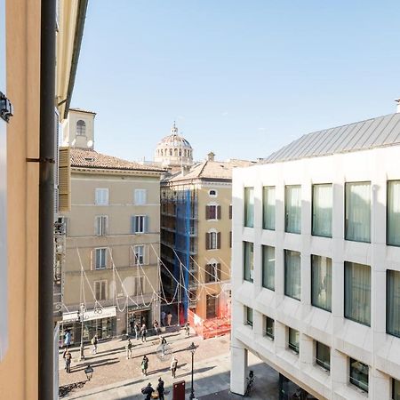 Raffinato Apt Vicino A Piazza Garibaldi X5 פארמה מראה חיצוני תמונה