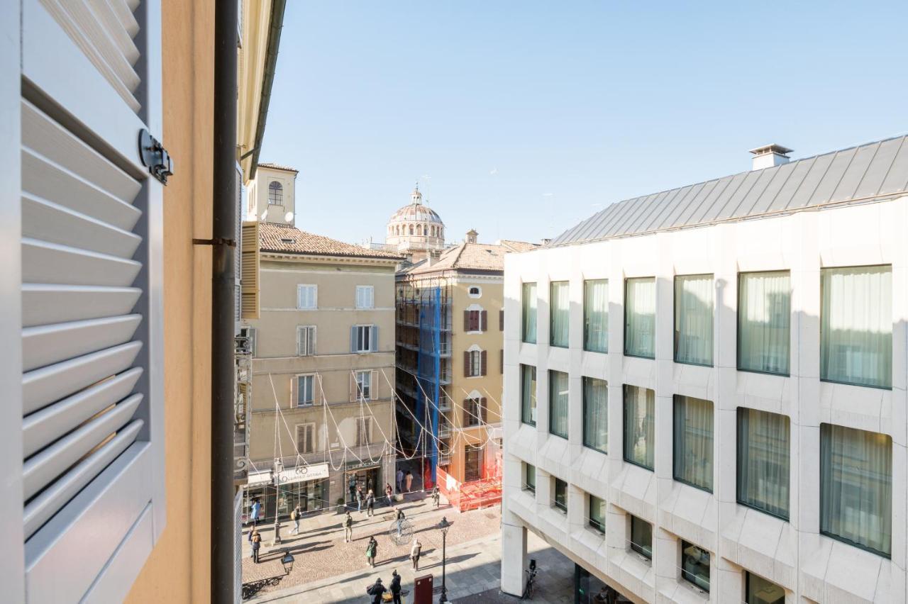 Raffinato Apt Vicino A Piazza Garibaldi X5 פארמה מראה חיצוני תמונה